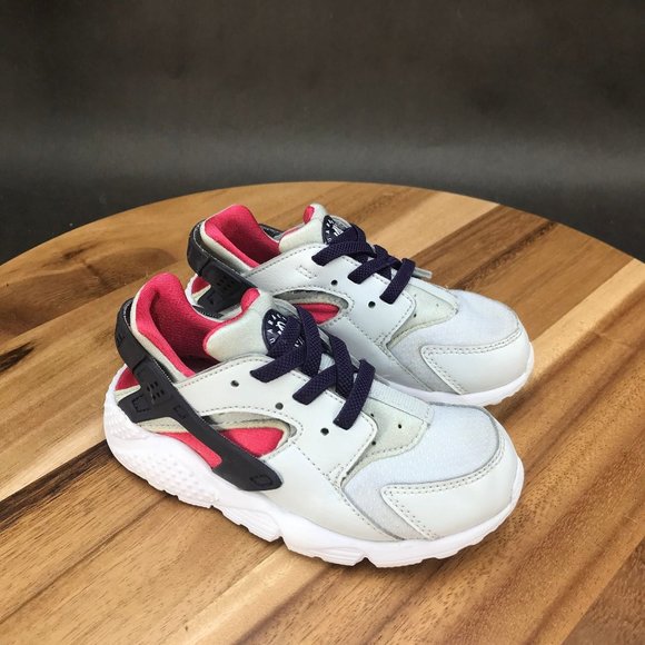 Nike Other - Nike Huarache Run 'Pure Platinum Purple Dynasty' Sneakers Low Top Little Kids 9C